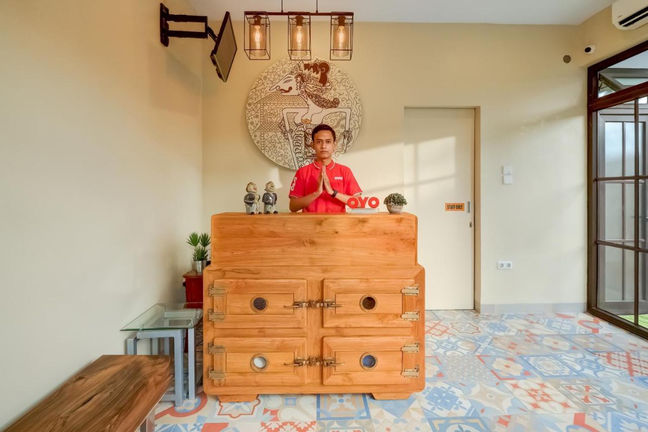 OYO 3496 Griya Gayatri Syariah Otel Melati Dış mekan fotoğraf