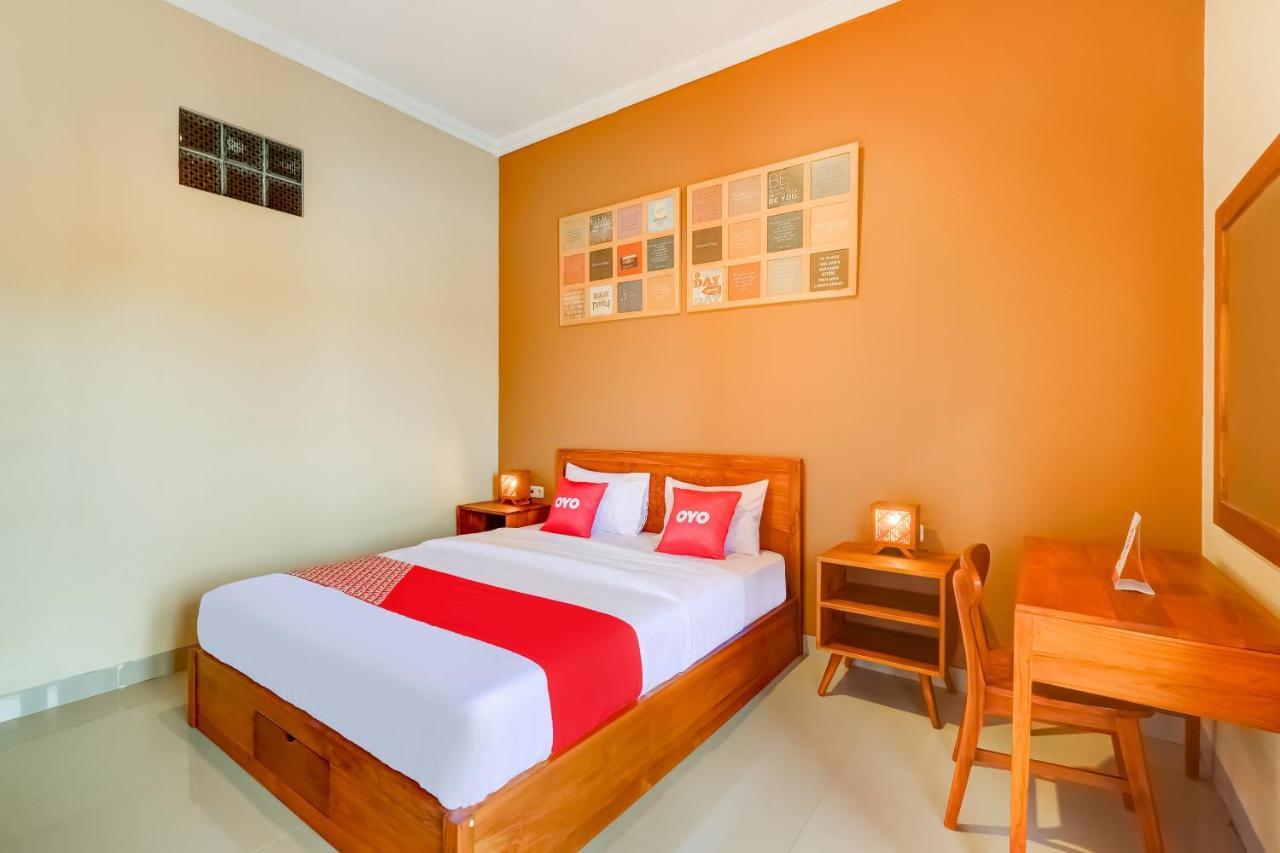 OYO 3496 Griya Gayatri Syariah Otel Melati Dış mekan fotoğraf