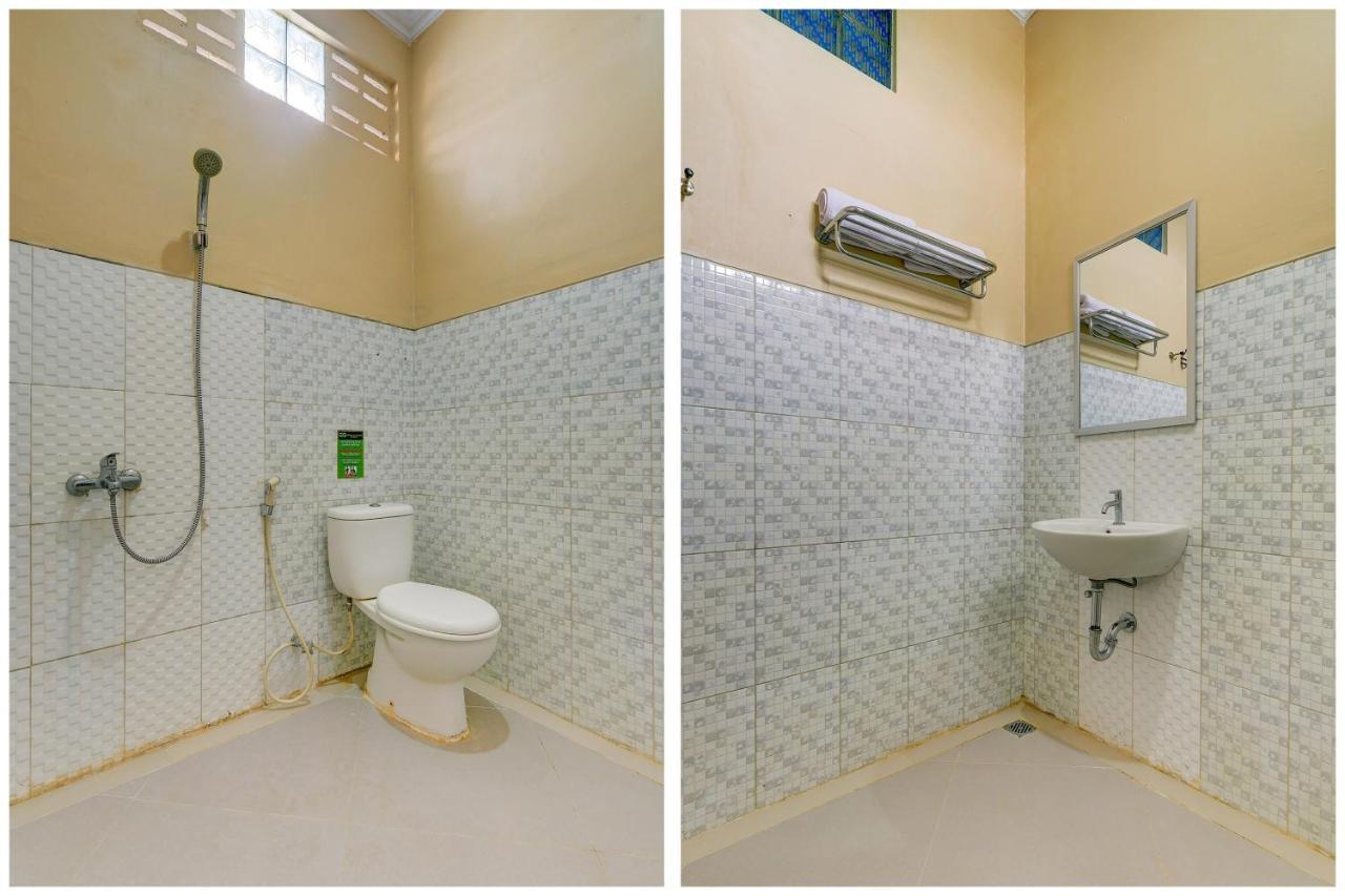 OYO 3496 Griya Gayatri Syariah Otel Melati Dış mekan fotoğraf